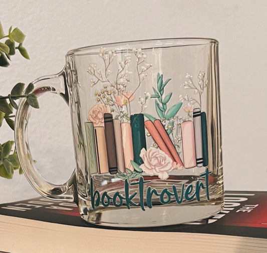 Booktrovert mug